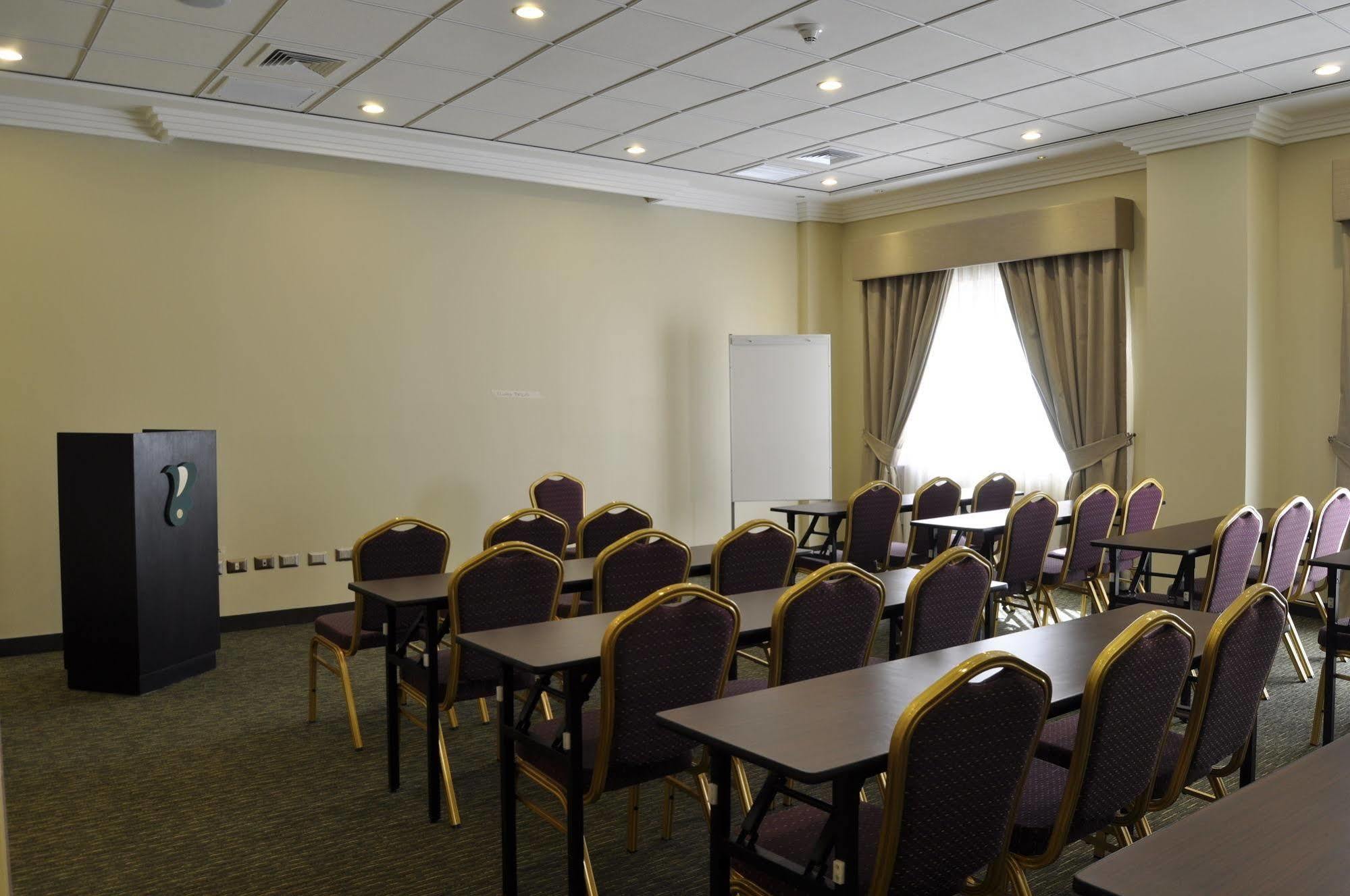 Hotel Diego De Almagro Alto El Loa Calama Kültér fotó